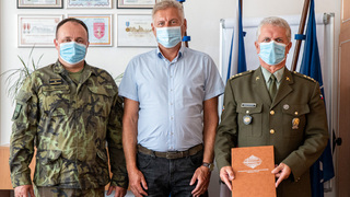 Žákům v Sokolově poskytne zdravotní péči místní nemocnice