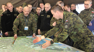 Velitelství NATO, které velí i českým vojákům v Pobaltí, dosáhlo plných operačních schopností