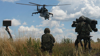 Strakoničtí vojáci zamířili do Litvy. Nasazení v zahraniční operaci bude zkouškou i pro jejich blízké