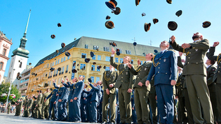 O Univerzitu obrany je zájem. Studentů je o 30 procent víc, škola slaví úspěch ve vědě a výzkumu