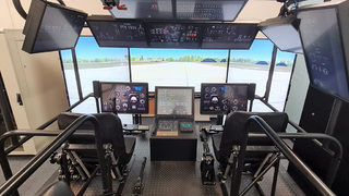 V LOM Praha vzniklo nové středisko pro výcvik pilotů, nabídne výuku jazyků i trénink na simulátorech