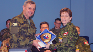 Češi budou i v roce 2020 přispívat do mise předsunuté přítomnosti eFP 