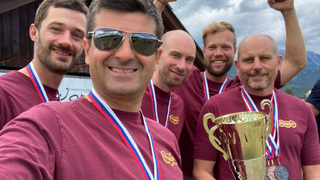 Parašutisté Dukly druzí při Světovém poháru v Bledu, individuální medaile brali Gečnuk a Žák 