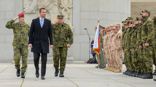 Na Vítkově nastoupili vojáci, kteří se vrátili z misí v Pobaltí a na Blízkém a Středním východě