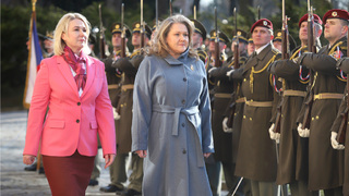 Ministryně Jana Černochová přijala makedonskou ministryni obrany