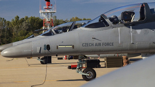 TOP GUN nad Maďarskem: Čeští piloti L-159 v jiné roli