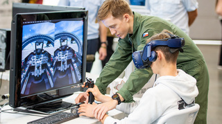 Veletržní expozice Univerzity obrany znovu bronzová