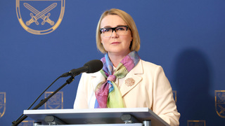 Ministryně obrany: Desatero pro obranu se nám daří naplňovat