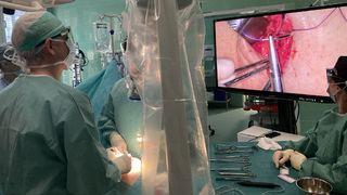 Ve VN Brno proběhla historicky první operace břicha pomocí exoskopu ve střední a východní Evropě