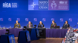 Výjezdní zasedání Vojenského výboru NATO v Rize potvrzuje jednotu a odhodlání spojenců