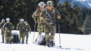 Strakoničtí vojáci trénovali přesuny po horských hřebenech