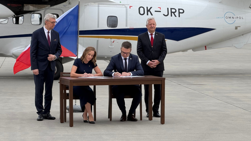 LOM PRAHA rozšiřuje flotilu výcvikových letounů o moderní L-410NG