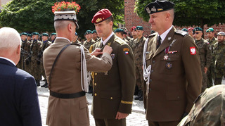 Generál Řehka byl vyznamenán medailí polských ozbrojených sil 