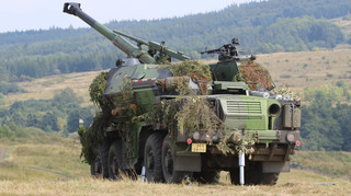 V Doupovských horách cvičili dělostřelci na Joint Fires 2019