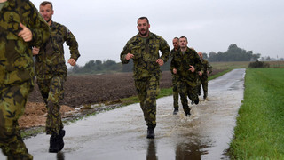 Charitativní Běh pro válečné veterány okolo republiky 2020 vynesl přes čtvrt milionu korun
