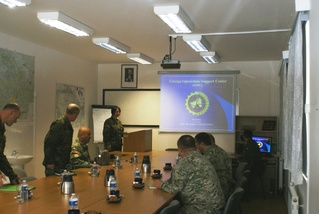 Gruzínská delegace se v pardubickém centru zajímala nejen o zabezpečení jednotek a majetku v misích