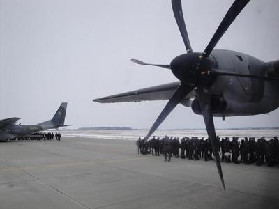 ATARES Programme: Hungarian soldiers boarding Czech CASA aircraft (2)