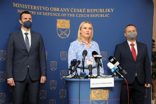 The Minister of Defence presented two new Deputy Ministers – Daniel Blažkovec (left) and František Šulc 