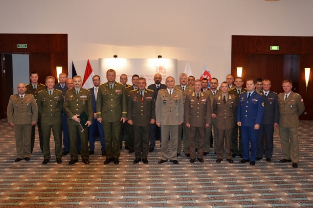 Meeting of V4 Chiefs of General Staff (2)
