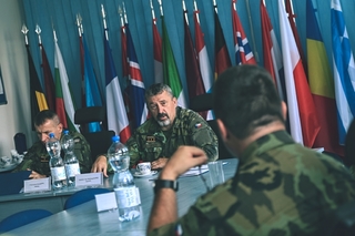 Generál Opata diskutoval se strakonickými vojáky o rozvoji vojska 