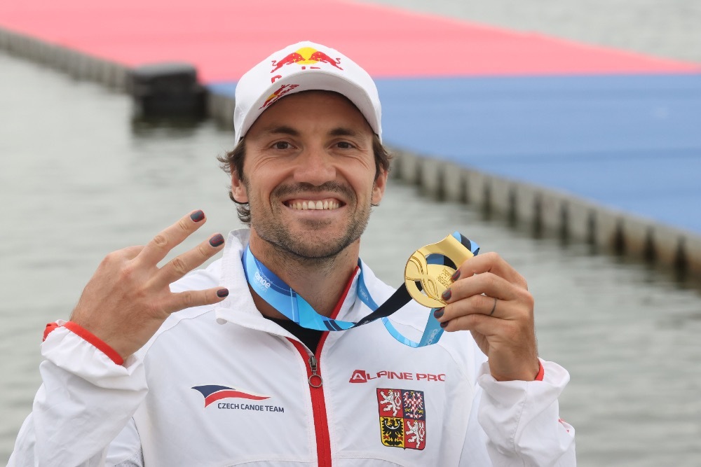 Kanoista Martin Fuksa završil na MS zlatý hattrick na kilometrové trati