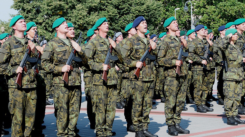 Vojenskou přísahu ve Vyškově složilo bezmála 200 vojínů a vojínek 