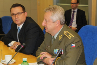 Armáda v příštích letech plánuje pořídit víceúčelové bezpilotní prostředky