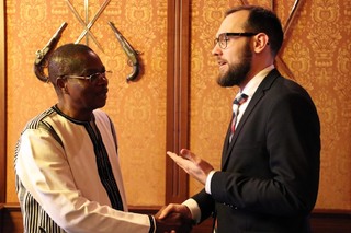 Náměstek Kopečný se setkal s velvyslancem Burkiny Faso, ujistil ho o podpoře