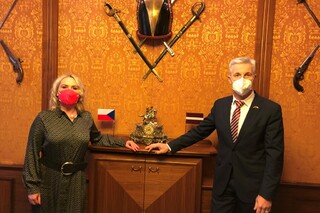 Minister Jana Černochová welcomed Minister Artis Pabriks in her office
