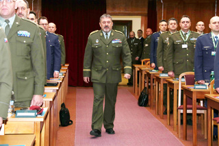 Generál Opata: Uplynulých osm měsíců hodnotím velmi dobře, ale je před námi mnoho práce