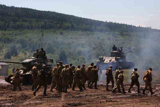 Demonstration of WW II - Soviet unit after the end of combat