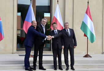 České předsednictví prokázalo, že země V4 jsou schopné převzít svůj díl odpovědnosti za udržování míru a stability v Evropě