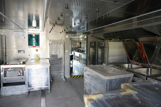 Armáda převzala polní kuchyni KALICH. Po započtení sankce z prodlení resort uhradí necelých 40 % z původní ceny