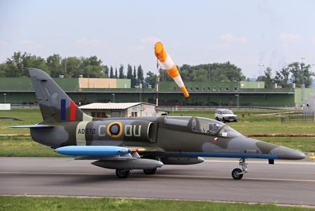 Fanoušci fotografování si na čáslavské základně užili vzlety a přistání letounů