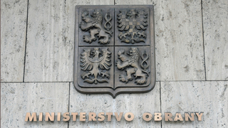 Hlavní hygienička MO nařídila příslušníkům resortu plnit mimořádná opatření