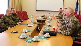 Rozvíjí se spolupráce v oblasti Duchovní služby AČR a národních gard 