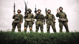 Ruční zbraně dodá armádě Česká zbrojovka