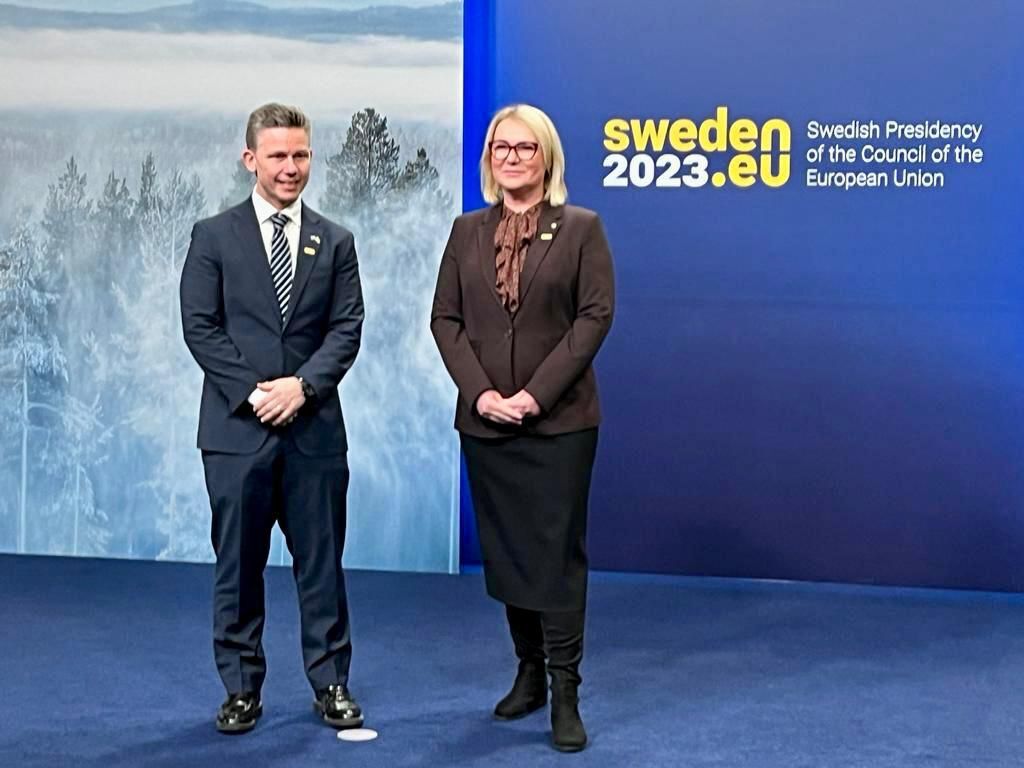 EU Defence Ministers discussed further support to Ukraine, tabled joint ammunition procurement in Sweden