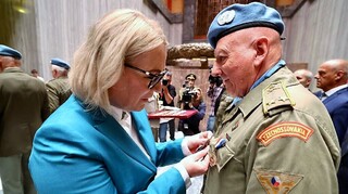 Na Vítkově byli oceněni příslušníci 2. praporu UNPROFOR