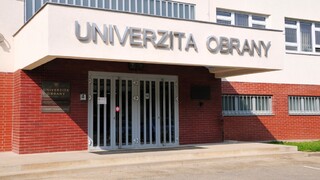 Univerzita obrany nacvičovala, jak reagovat na útočníka