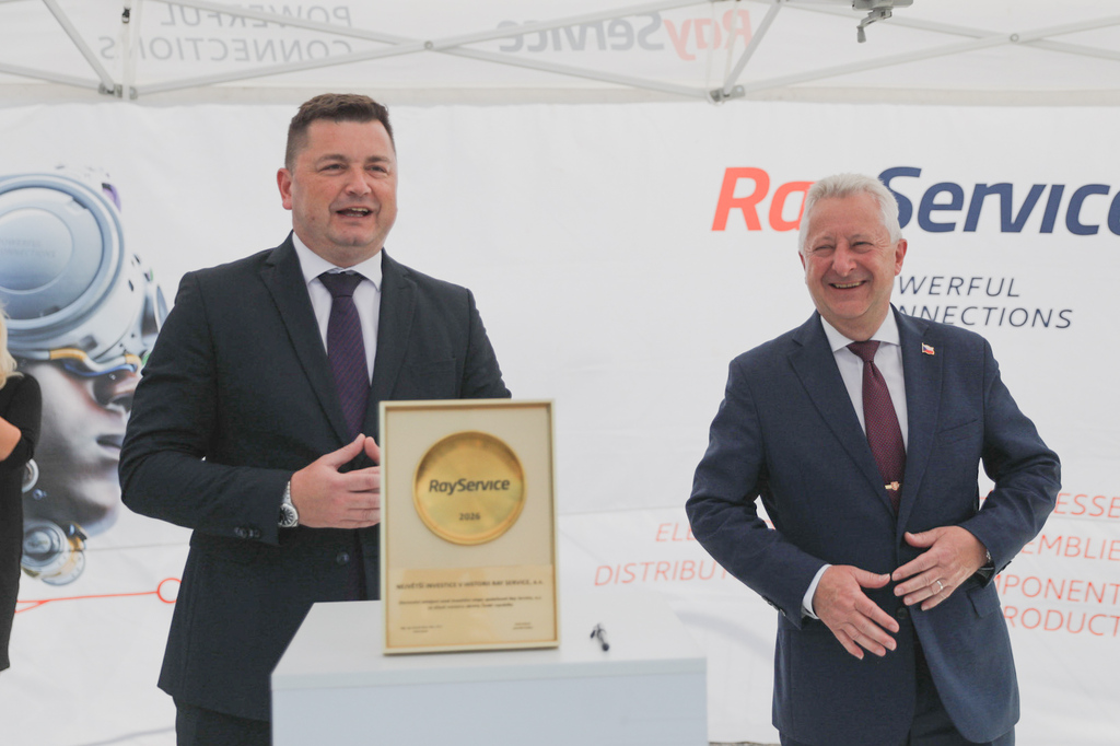 Ministr obrany navštívil společnost Ray Service