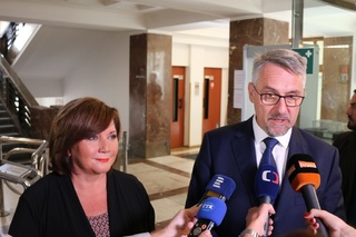 Na investice do obrany půjde dalších 1,2 miliardy