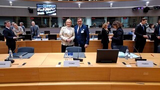 Ministři obrany EU jednali v Bruselu, na programu byla vojenská pomoc Ukrajině i další bezpečnostní problémy současnosti 