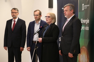 Ministryně obrany navštívila Karlovarský kraj