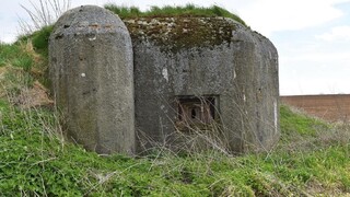 Letošní druhá nabídka nepotřebných nemovitostí obsahuje převážně opevnění