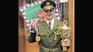 Disciplína a cílevědomost dělají nejen skvělého zápasníka, ale i vojáka 