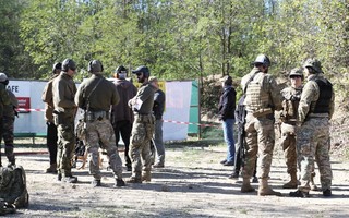 Střelecká soutěž, která nese jméno válečného hrdiny Jiřího Regiho Schamse, pomohla další rodině 