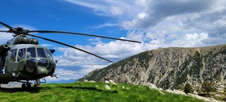 Vrtulníkáři z Náměště se vrátili ze cvičení Mountain Flight ve Francii
