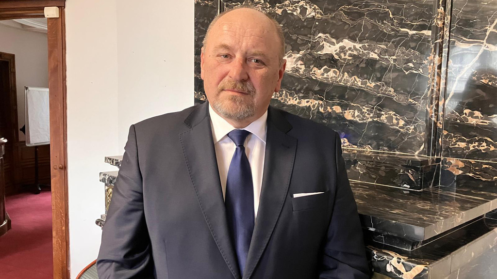 Sekci vyzbrojování a akvizic vede Ján Gurník