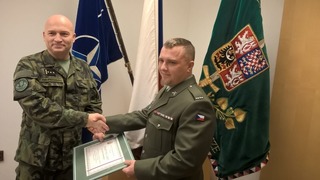 Založil tým dobrovolníků, který pomáhá Policii s pátráním po pohřešovaných osobách. Voják z Liberce byl nyní oceněn